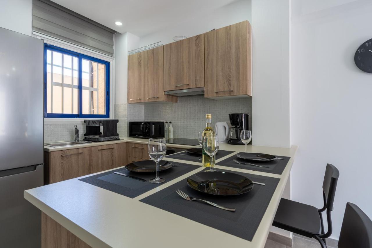 Odyssey - Captivating 2-Bedroom Retreat In Ларнака Экстерьер фото