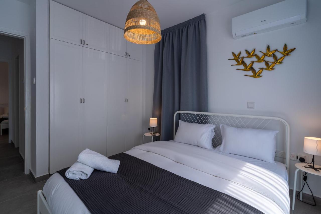 Odyssey - Captivating 2-Bedroom Retreat In Ларнака Экстерьер фото